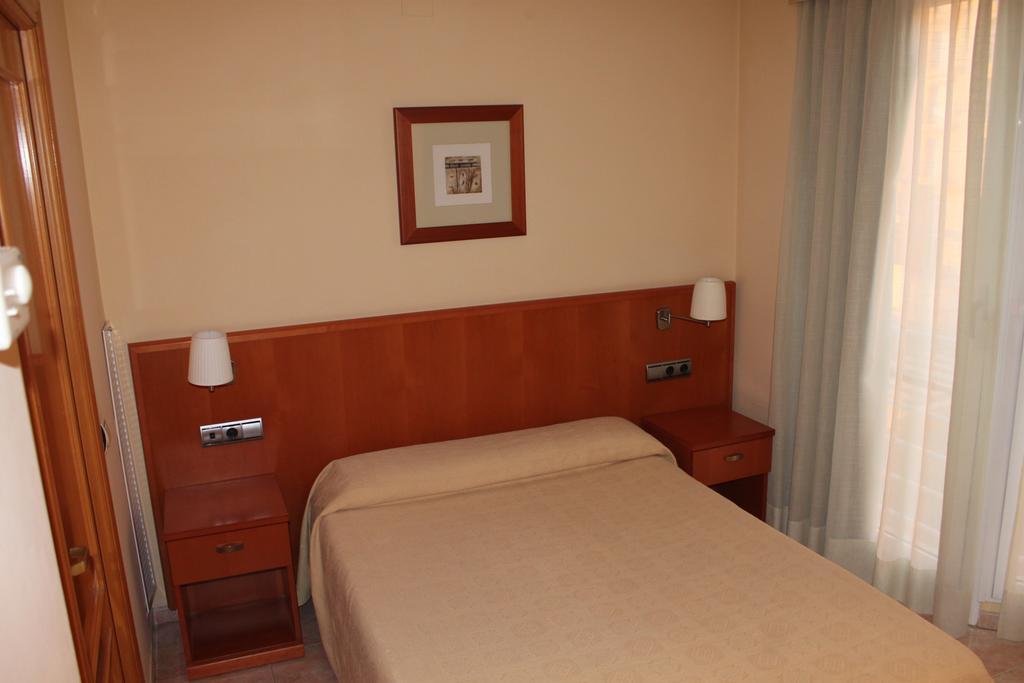 ל'אמטיה דה מר Hotel Del Port חדר תמונה
